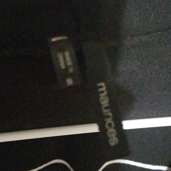 Cardigan - Picture 5 of 5